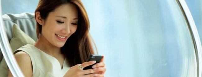 Mobile online dating: stay in touch with your China bride!