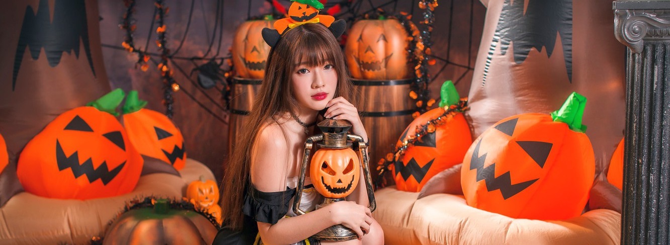 An Eastern Halloween How Your Asian Girlfriend Would Usually Spend